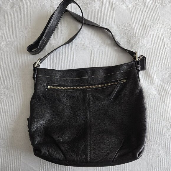 Coach Black Leather Crossbody Bag With Adjustable Strap Front Zip Pocket - Picture 1 of 7